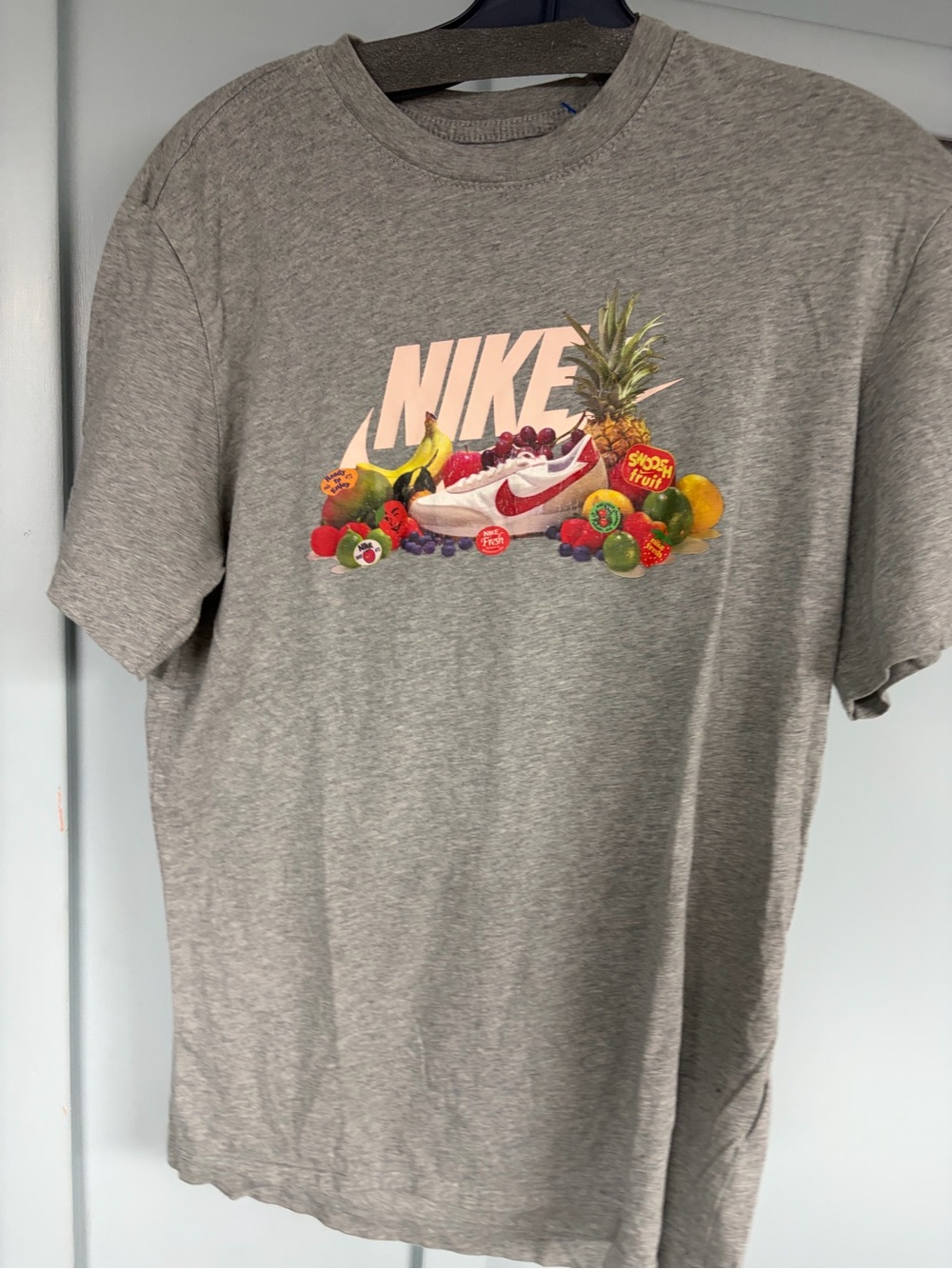 Nike athletic brand sneakers Swoosh Fruit themed graphic T-Shirt size medium